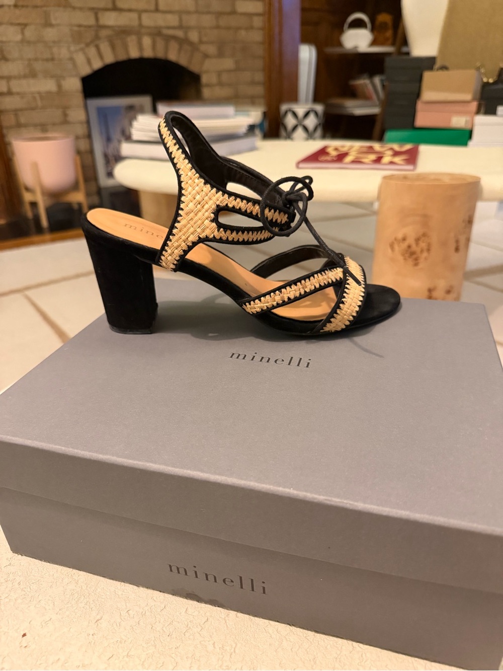 Minelli Black and Natural Woven Lace-Up Block Heel Sandals - size EU39